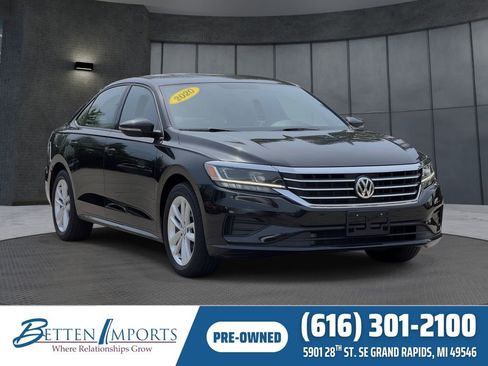 Used 2020 Volkswagen Passat 2.0T S FWD image 1