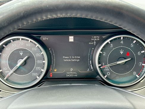 Used 2022 Maserati Levante GT image 10