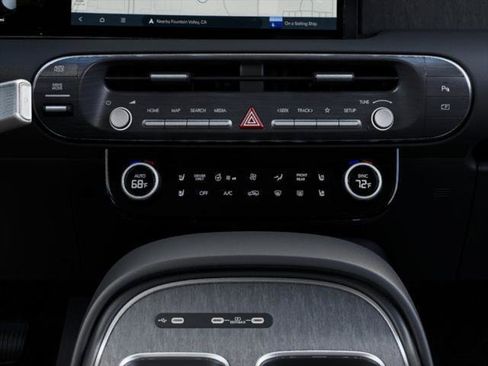 New 2026 Hyundai Palisade SEL Premium FWD image 16