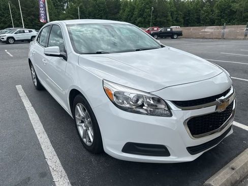 Used 2014 Chevrolet Malibu LT w/ Power Convenience Package FWD image 2