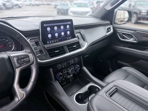 Used 2021 Chevrolet Tahoe Z71 w/ Luxury Package image 23