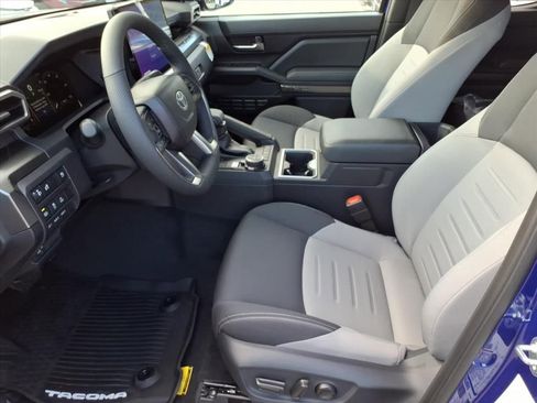 New 2025 Toyota Tacoma TRD Off-Road image 3