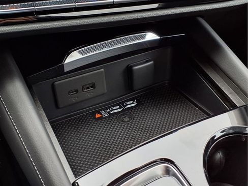 New 2026 Buick Envision Avenir image 11