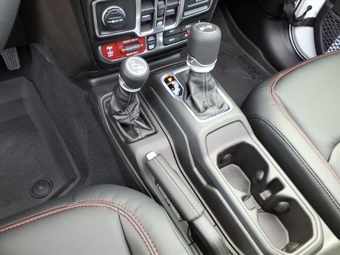 New 2026 Jeep Wrangler Rubicon image 27