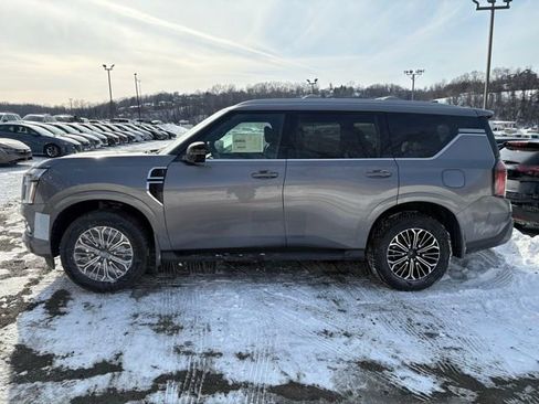 New 2026 Nissan Armada SL image 2