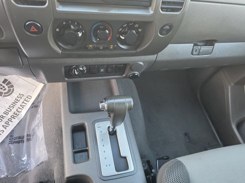 Used 2008 Nissan Xterra S AWD/4WD image 15