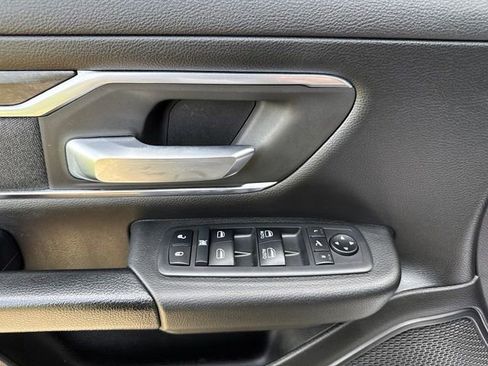 Used 2019 RAM 1500 Big Horn AWD/4WD image 15