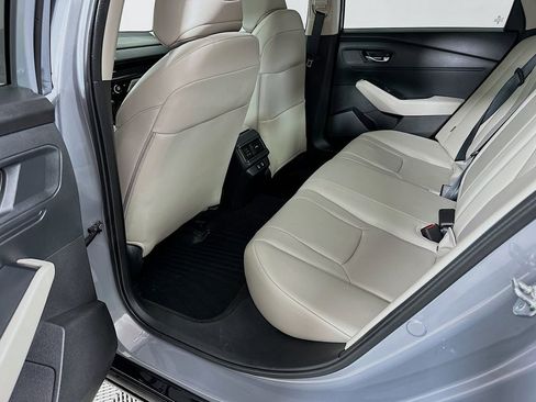 Certified 2025 Honda Accord EX-L image 17