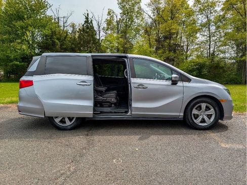 Used 2019 Honda Odyssey EX-L image 5