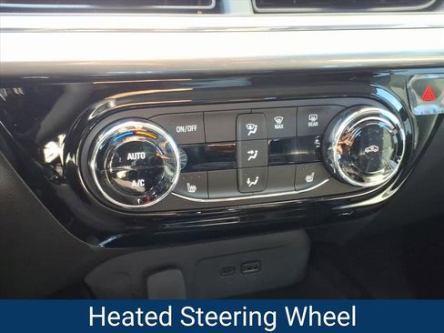 New 2026 Chevrolet Trax LT w/ Driver Confidence Package image 4