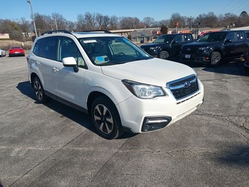 Used 2018 Subaru Forester 2.5i Premium w/ All-Weather Package image 1