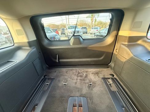 Used 2008 Chevrolet Tahoe LS image 12