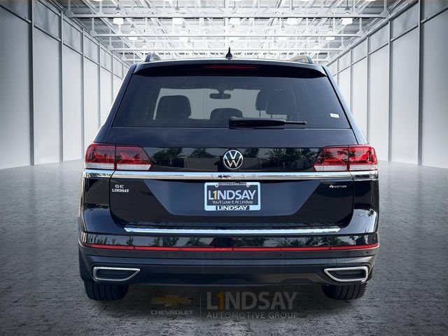 Used 2023 Volkswagen Atlas SE w/ Panoramic Sunroof Package AWD/4WD image 3