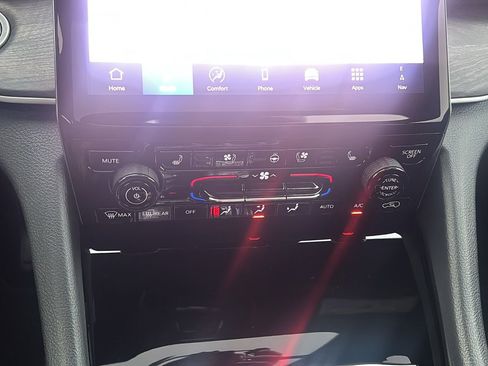 New 2025 Jeep Grand Cherokee L Limited w/ Luxury Tech Group II image 20