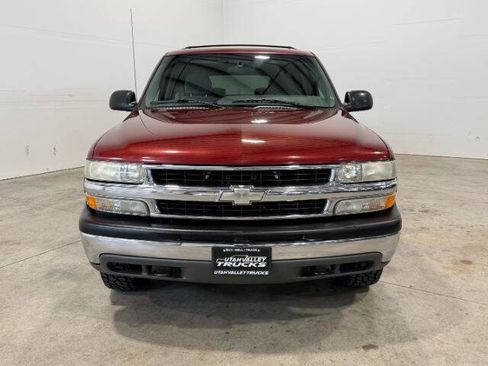 Used 2002 Chevrolet Suburban LS w/ Trailer Pkg image 3