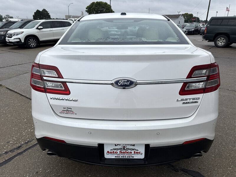 Used 2016 Ford Taurus Limited FWD image 6