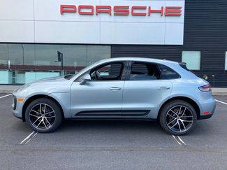 Used 2025 Porsche Macan AWD/4WD video 2