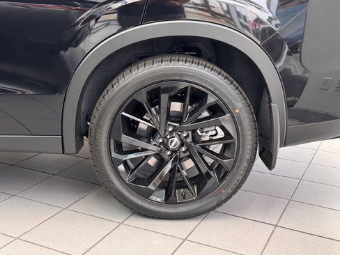 New 2026 Nissan Rogue SL image 8