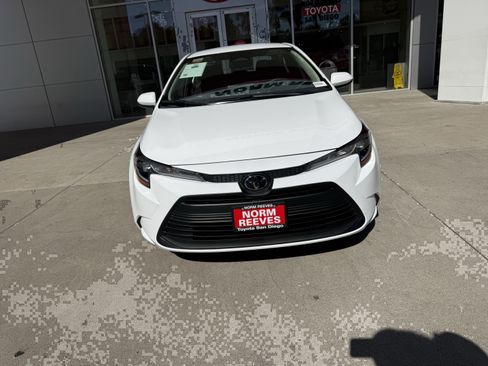 Certified 2026 Toyota Corolla LE image 29