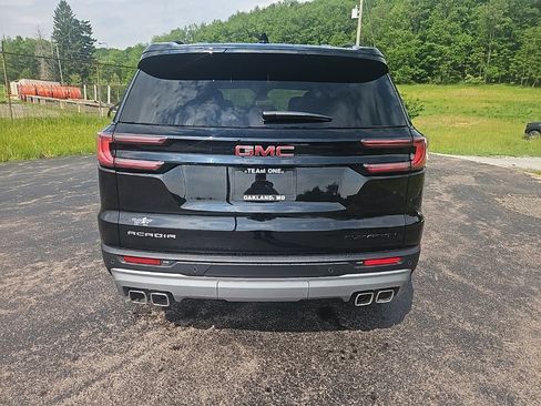 New 2025 GMC Acadia Elevation image 4