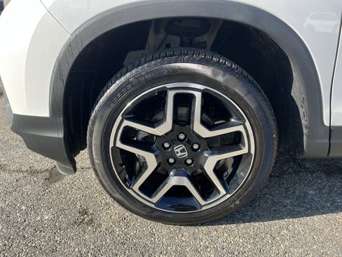 Certified 2022 Honda Passport Elite image 7