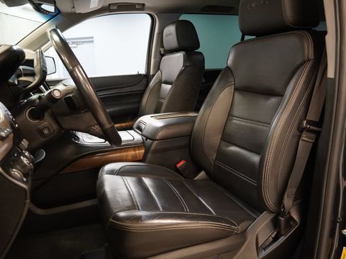 Used 2020 GMC Yukon XL Denali w/ Open Road Package AWD/4WD image 3