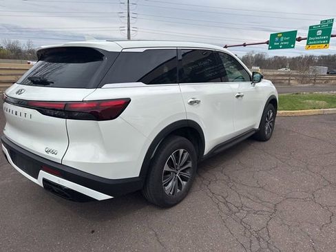 Used 2024 INFINITI QX60 Pure image 6