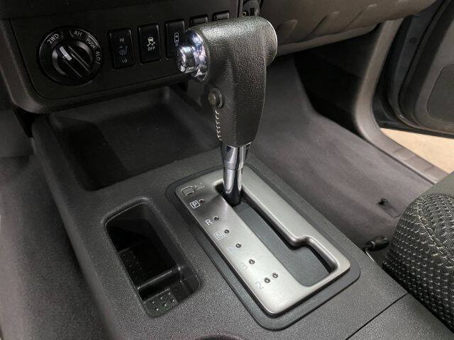 Used 2019 Nissan Frontier PRO-4X AWD/4WD image 28