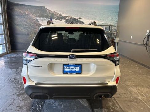 Used 2025 Subaru Forester Limited image 5