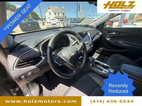 Certified 2022 Chevrolet Malibu LT w/ Leather Package FWD image 10