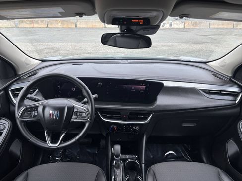 Used 2025 Buick Encore GX Preferred FWD image 29