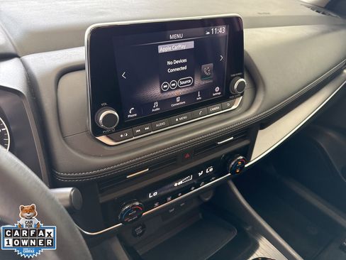 Used 2024 Nissan Rogue SV image 19