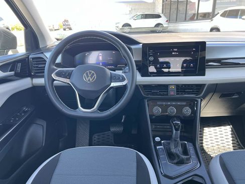 Certified 2025 Volkswagen Taos S image 7