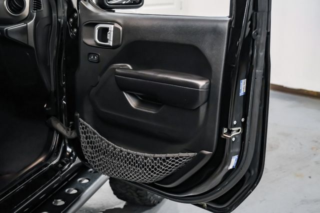 Used 2018 Jeep Wrangler Sport AWD/4WD image 32