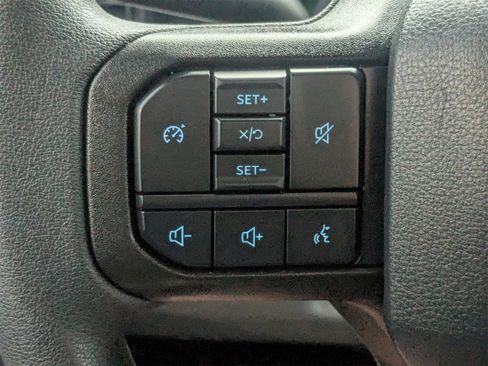 Used 2025 Ford F250 XLT image 28