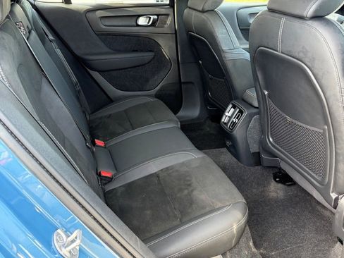 Used 2023 Volvo C40 P8 Recharge Plus w/ Protection Package Premier image 16