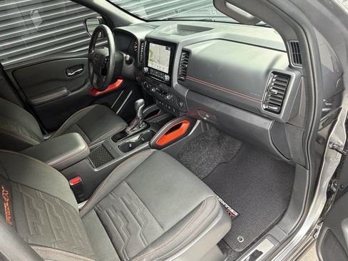 Used 2023 Nissan Frontier PRO-4X w/ Pro Convenience Package image 25
