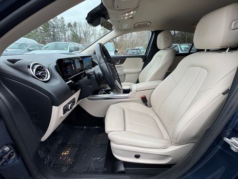 Certified 2021 Mercedes-Benz GLA 250 4MATIC image 5