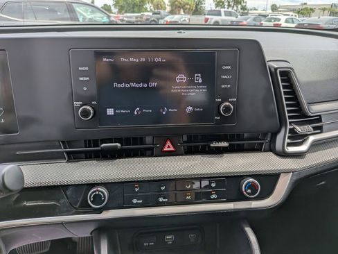 Certified 2024 Kia Sportage LX AWD/4WD image 22