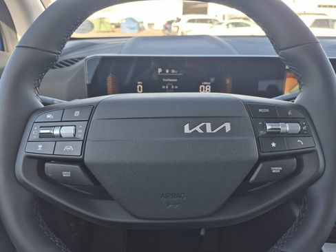 New 2026 Kia Sportage EX image 18