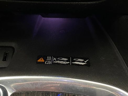 Used 2019 Buick Enclave Avenir w/ Avenir Technology Package image 32