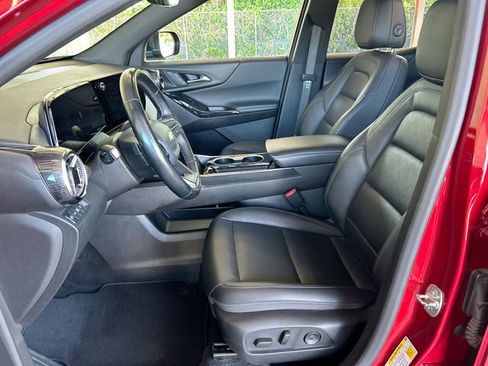 Used 2025 Chevrolet Equinox LT w/ Convenience Package II AWD/4WD image 19
