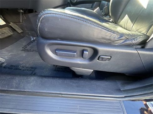 Used 2010 Honda CR-V EX-L image 12