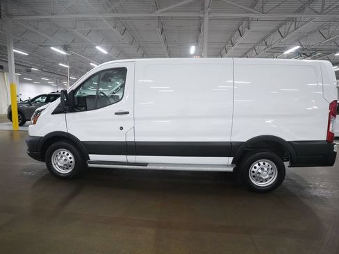 Used 2024 Ford Transit 250 Low Roof AWD w/ Exterior Upgrade Package image 23