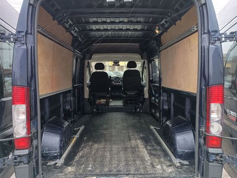 Used 2018 RAM ProMaster 2500 image 7