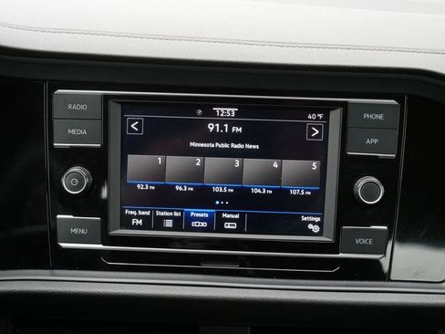 Certified 2024 Volkswagen Jetta S image 26