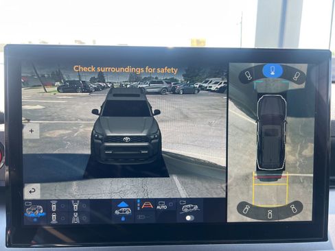 Used 2025 Toyota 4Runner TRD Off-Road Premium w/ Tow Technology Package image 55