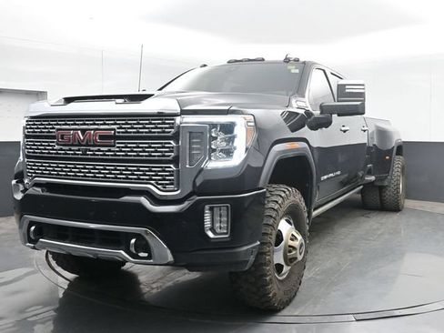 Used 2023 GMC Sierra 3500 Denali w/ Denali Ultimate Package AWD/4WD image 10