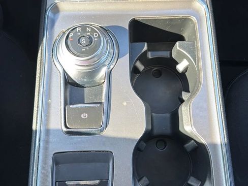 Used 2022 Ford Edge SEL image 20