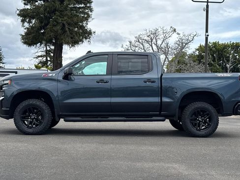 Used 2021 Chevrolet Silverado 1500 LT Trail Boss w/ Convenience Package II AWD/4WD image 9
